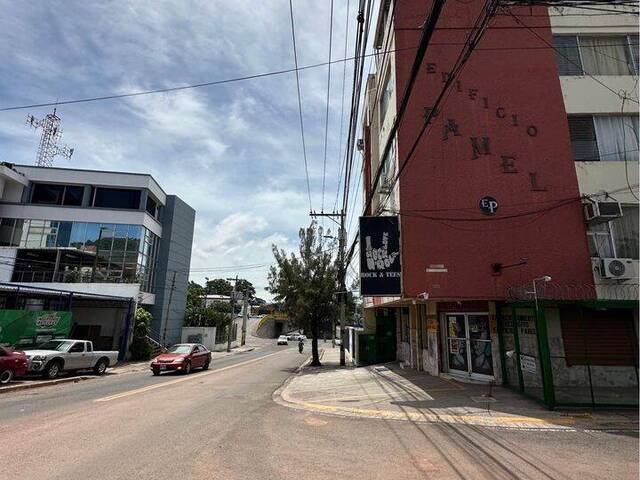 #82 - OFICINA para Compra en Tegucigalpa - Distrito Central  - 2